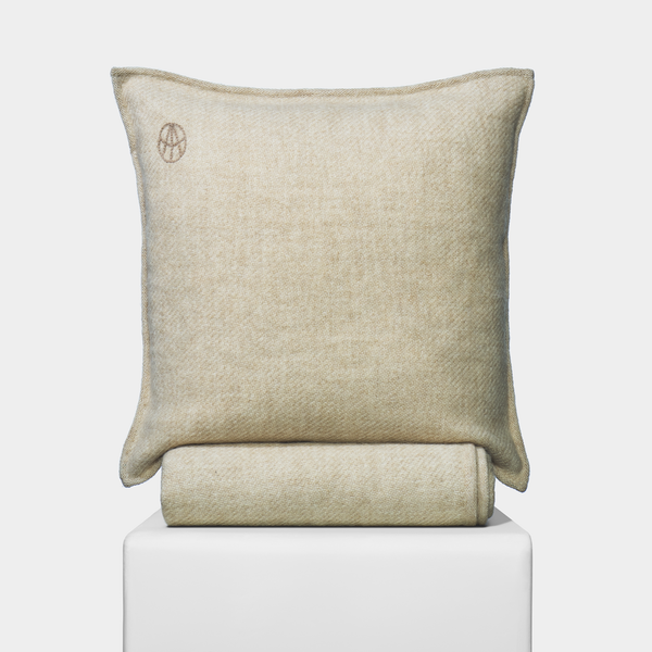 Alpaca Pillow, Natural | 18 x 18" - Mojave Desert Skin Shield 