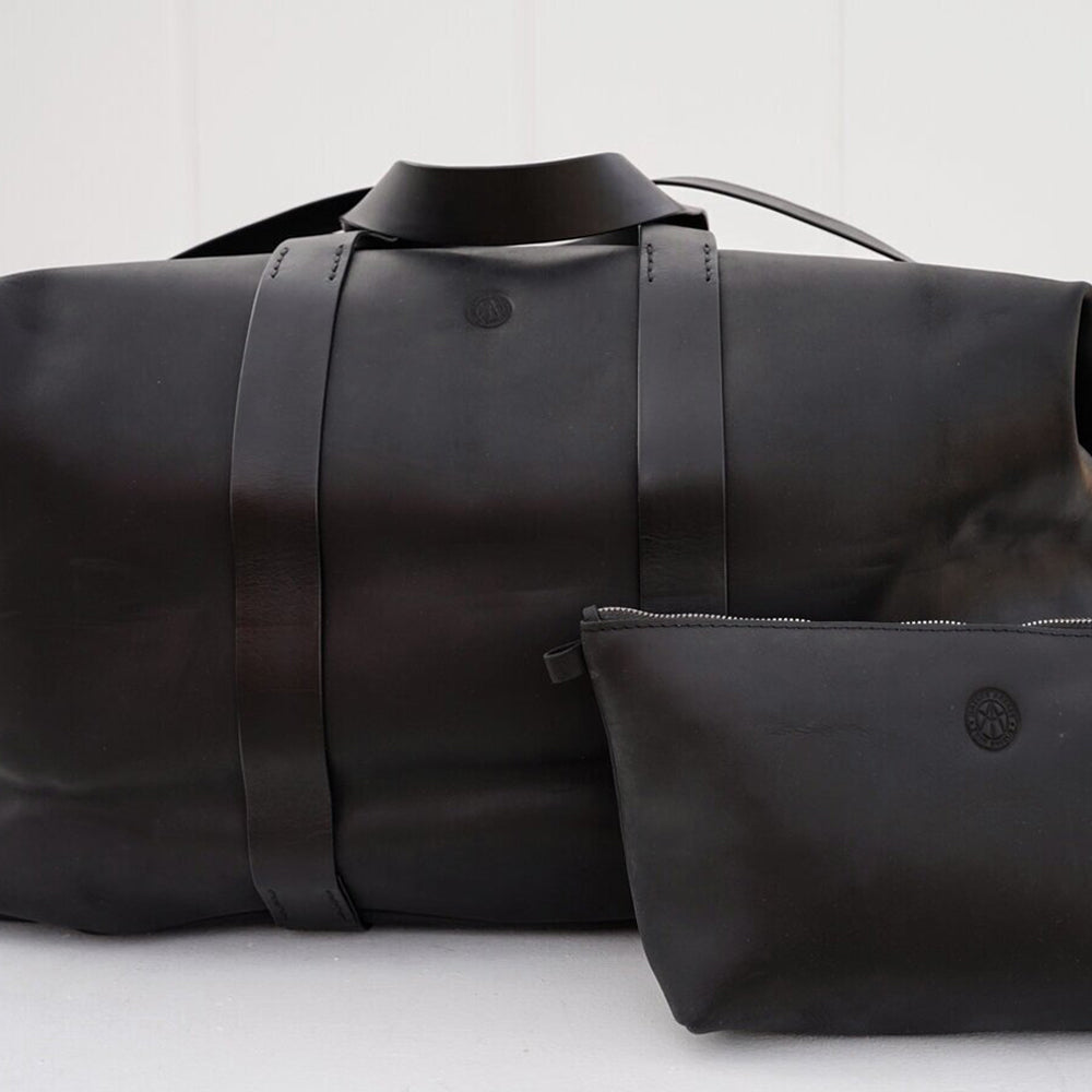 The Weekender Overnight Duffle Bag In Black Eco Leather - Mojave Desert Skin Shield 